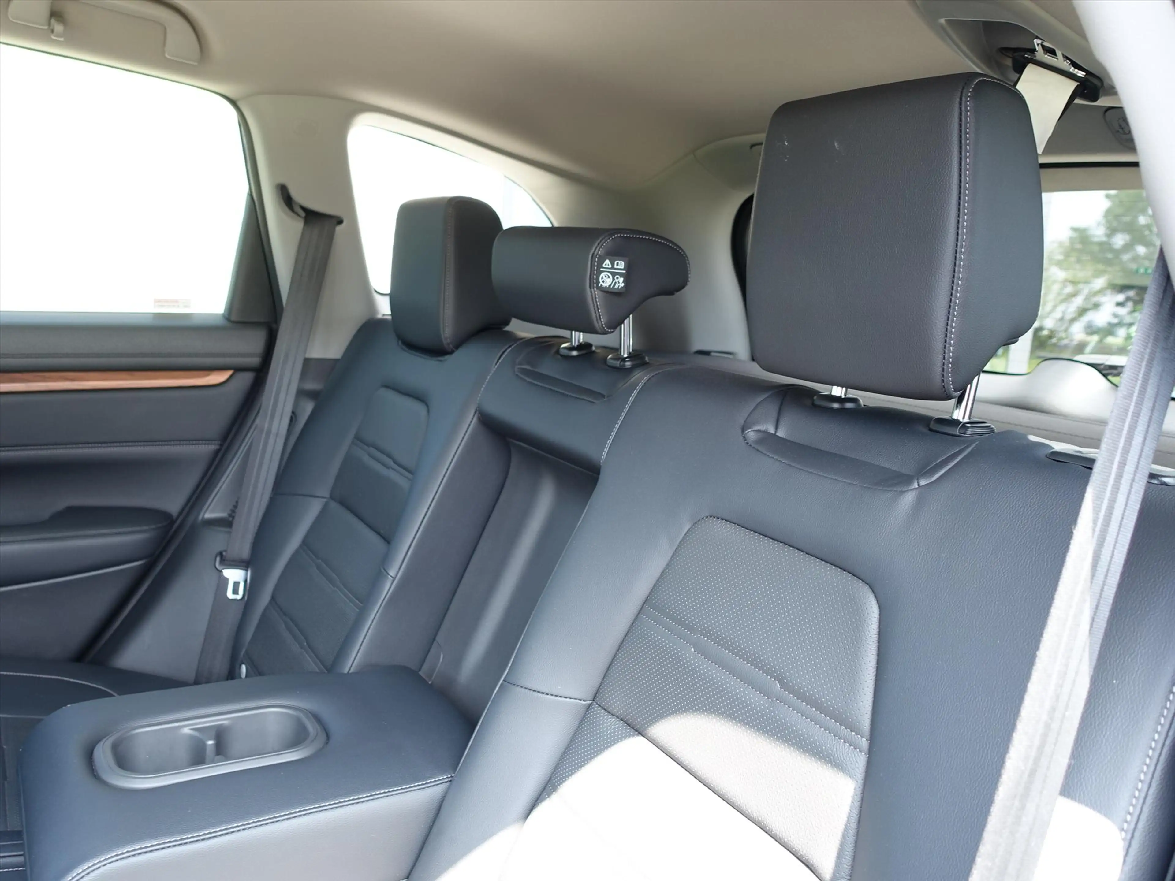 Honda CR-V 2.0 Hybride 184pk 2WD E-CVT Lifestyle — photo 16