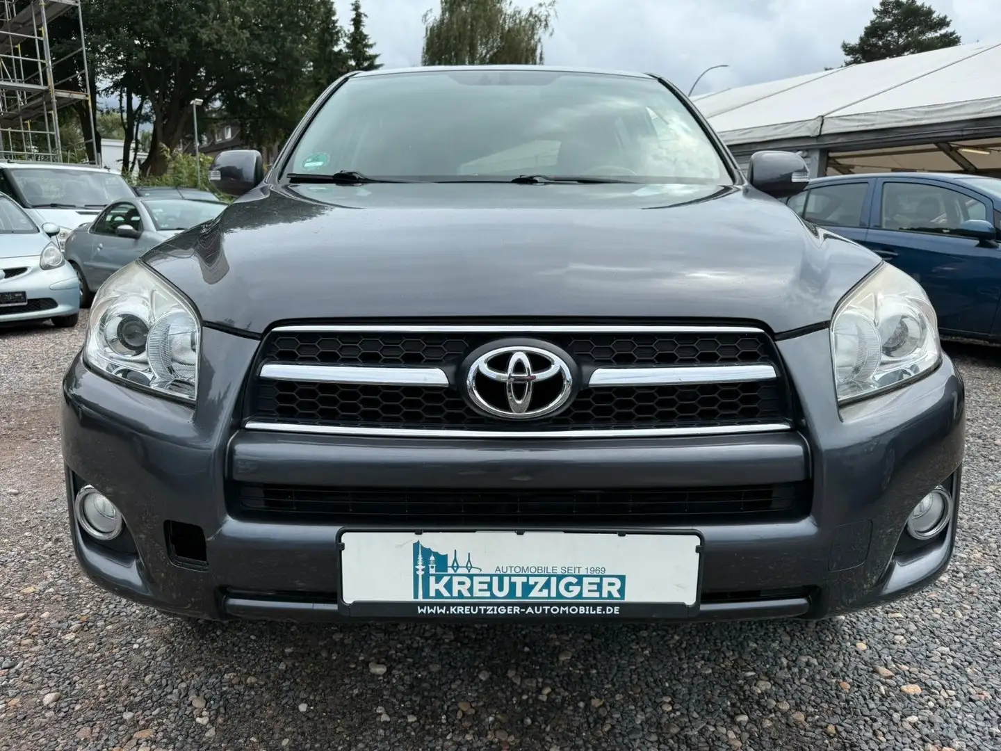 Toyota RAV 4 Sol Grau - 2