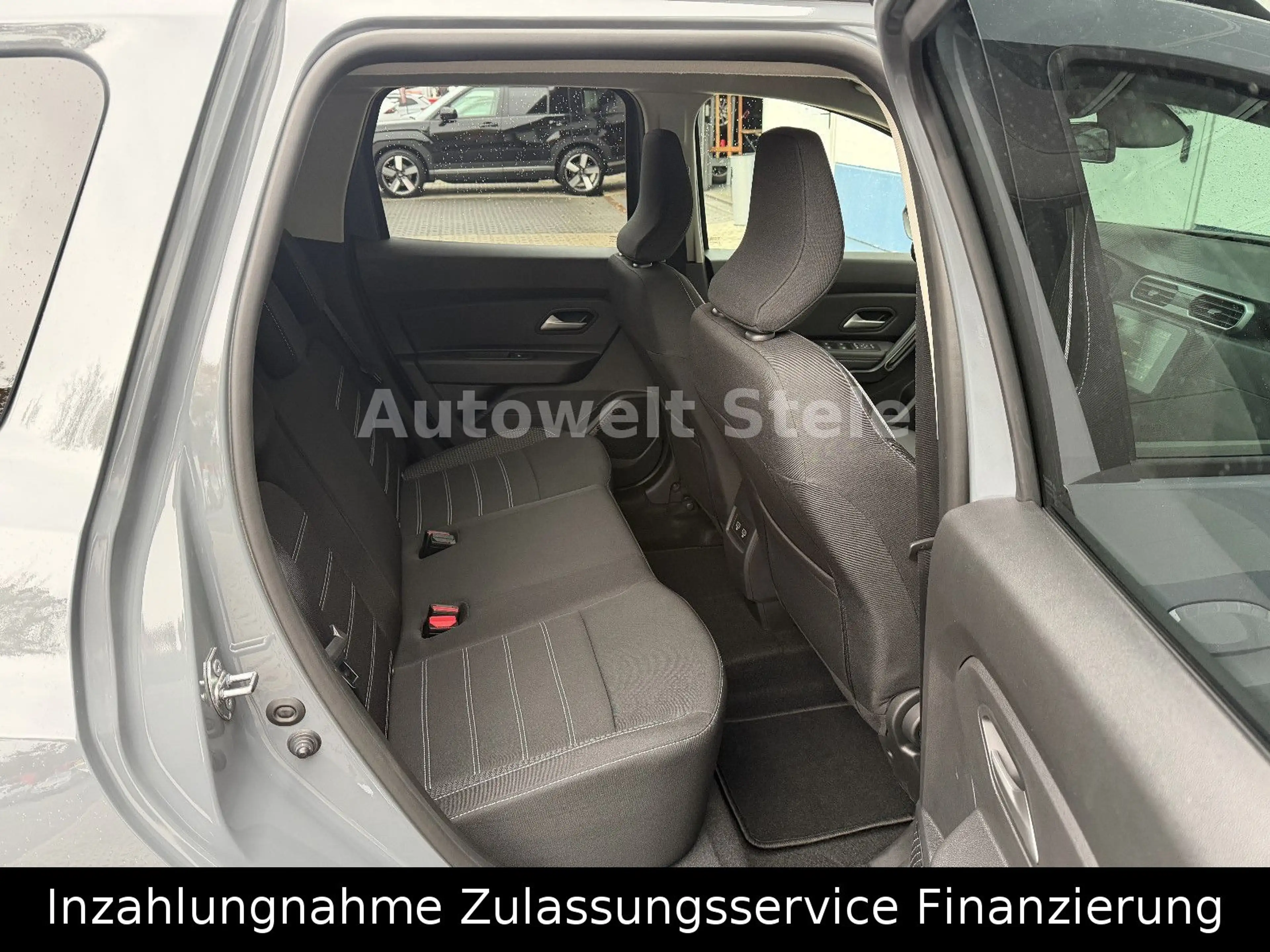 Dacia Duster II Journey 4WD Navi AHK Kamera Winterp. — photo 10