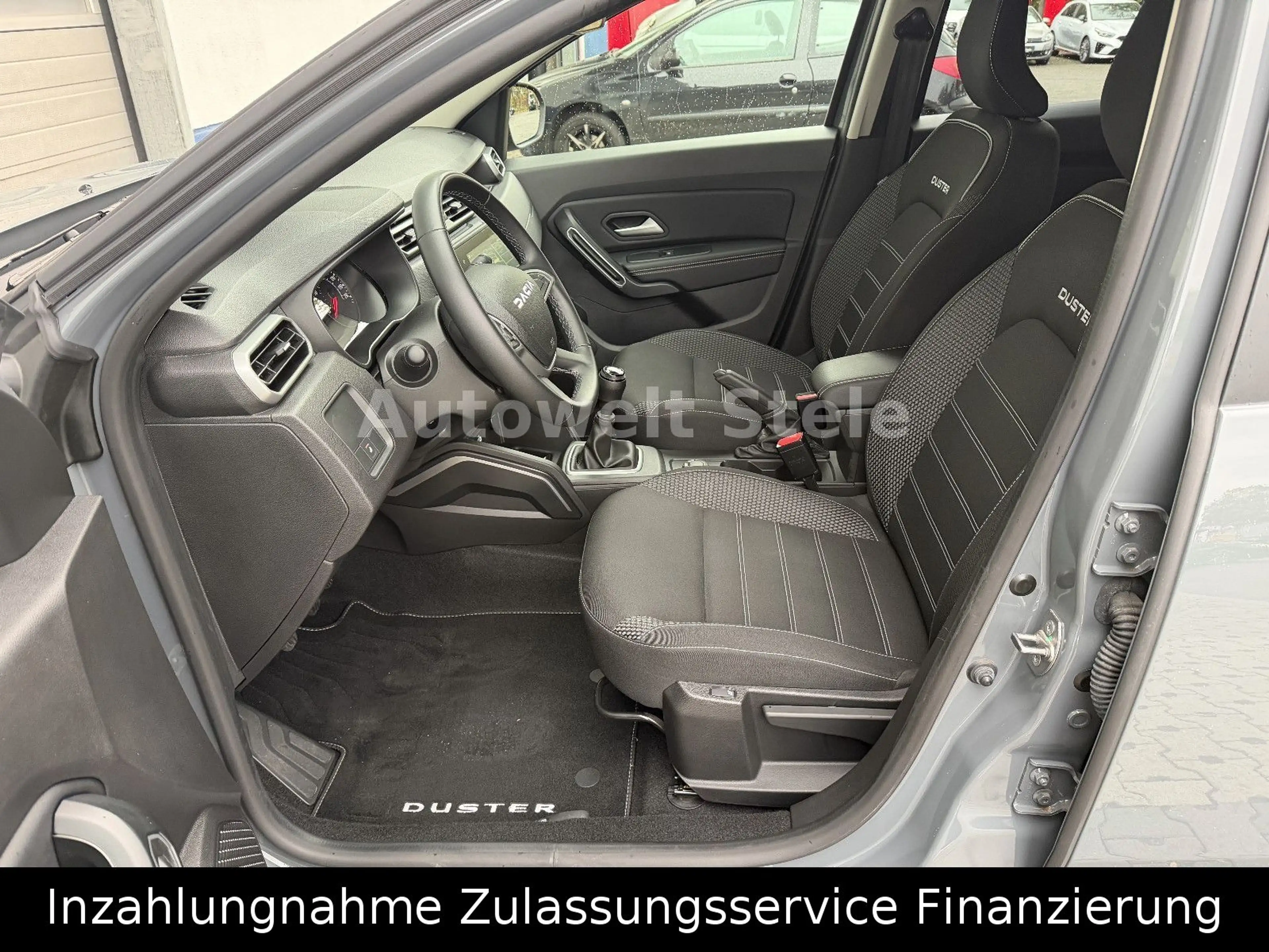 Dacia Duster II Journey 4WD Navi AHK Kamera Winterp. — photo 6