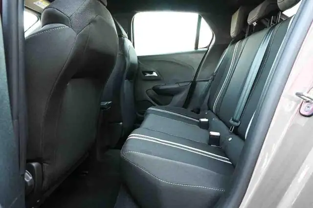 Opel Corsa view 13