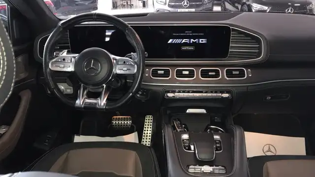 Mercedes-Benz G-Class view 8