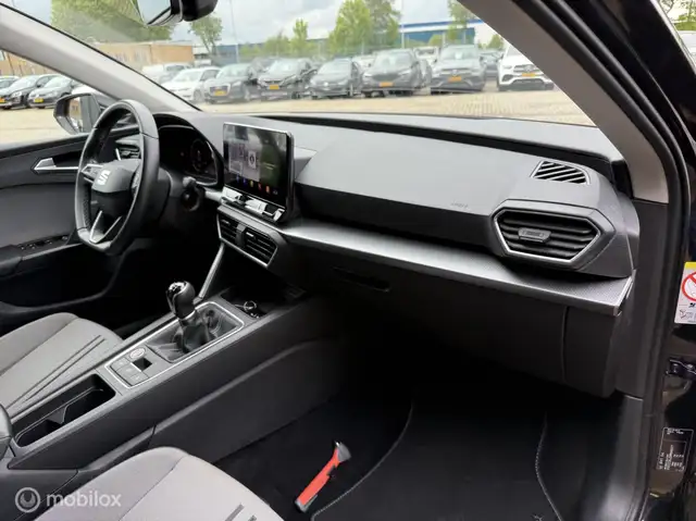 Seat Leon view 13