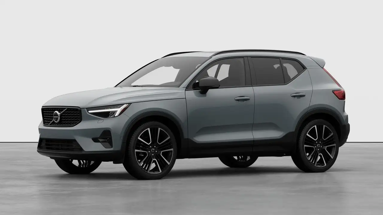 2026 Volvo XC40