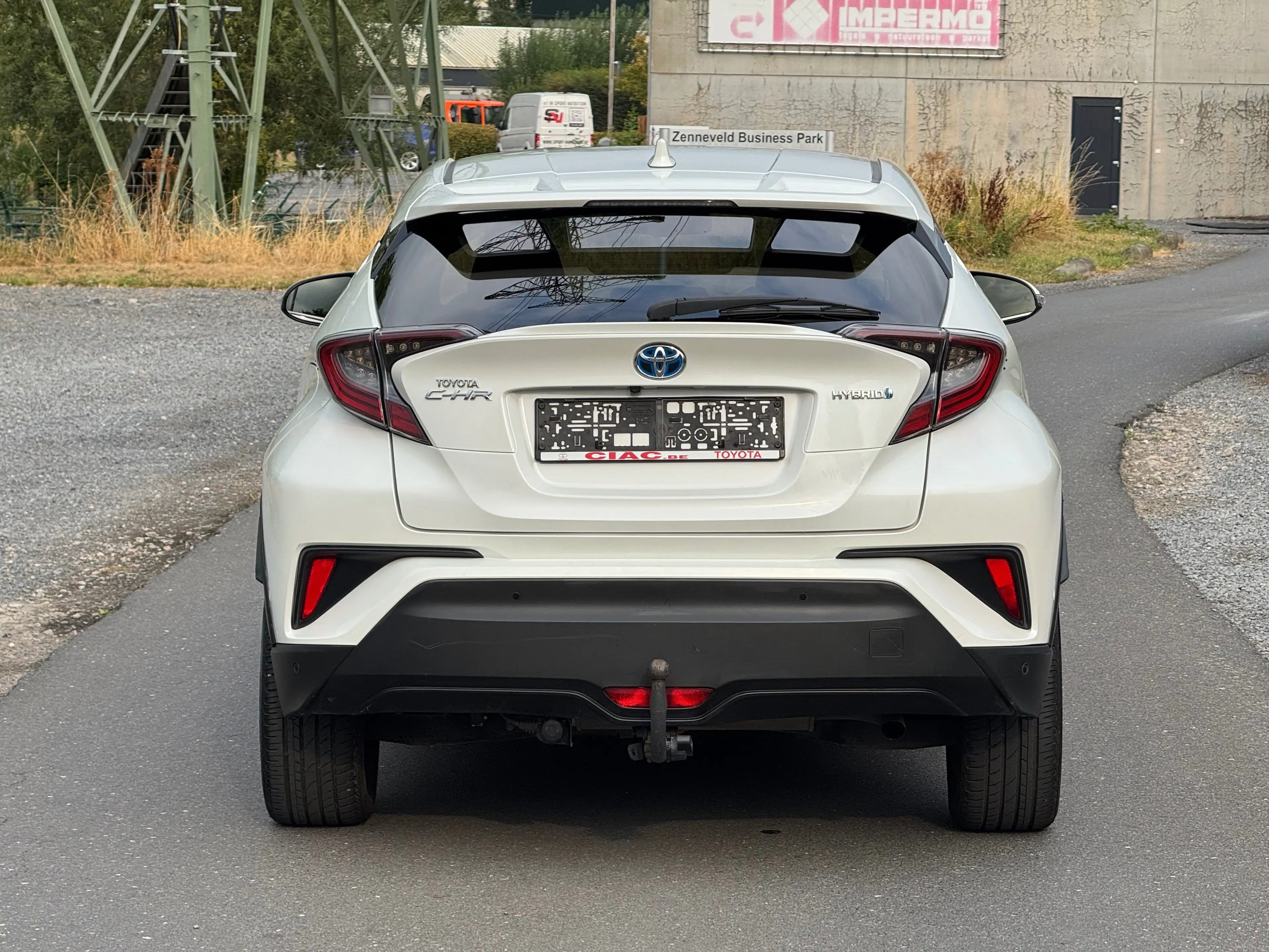 Toyota C-HR C-HR Hybrid 1.8i VVT-i C-Ult Launch Edition — photo 6