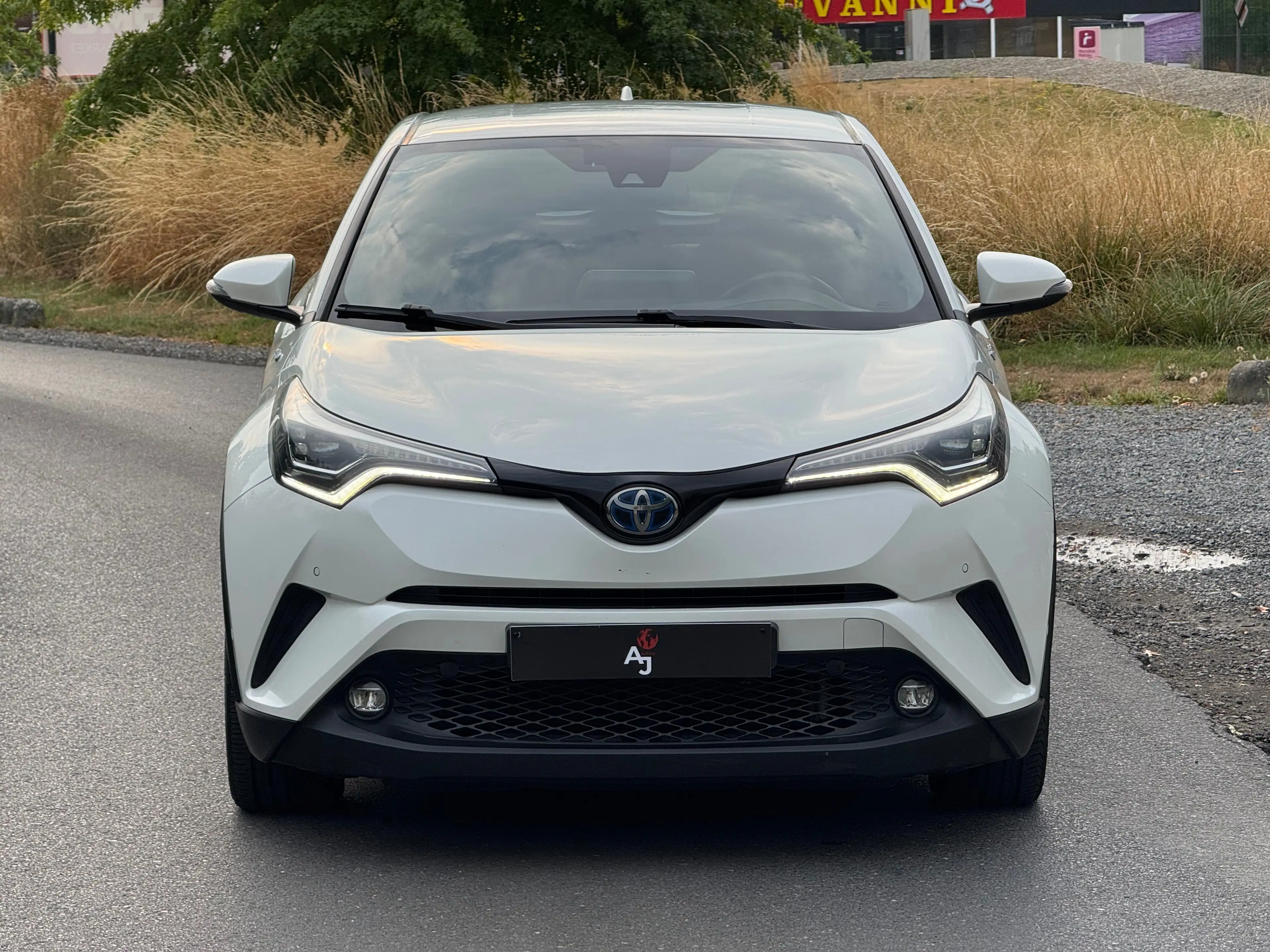 Toyota C-HR C-HR Hybrid 1.8i VVT-i C-Ult Launch Edition — photo 3