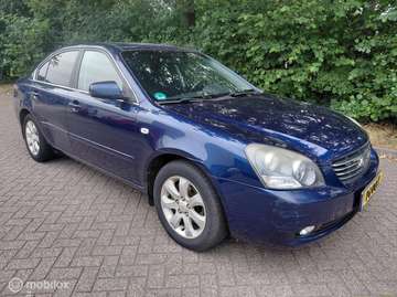 2.0 CRDi EX 6 bak - airco - cruise. APK 8-2027