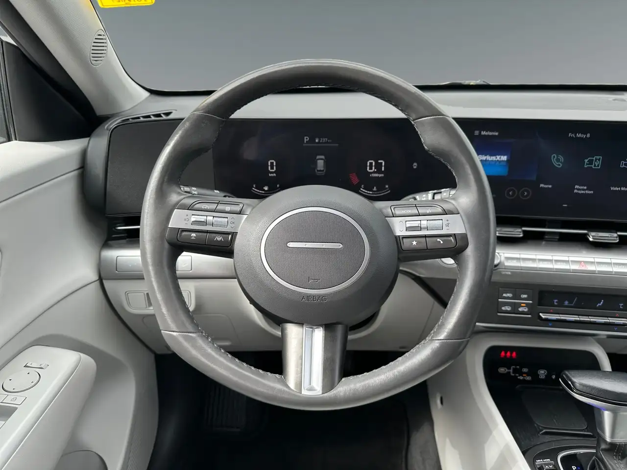 Hyundai KONA снимка Hyundai KONA