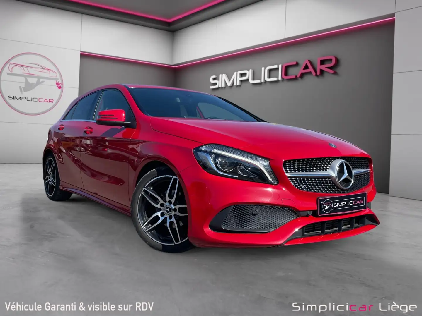 Mercedes-Benz A 180 d Pack AMG *GARANTIE 12 MOIS* Rot - 1