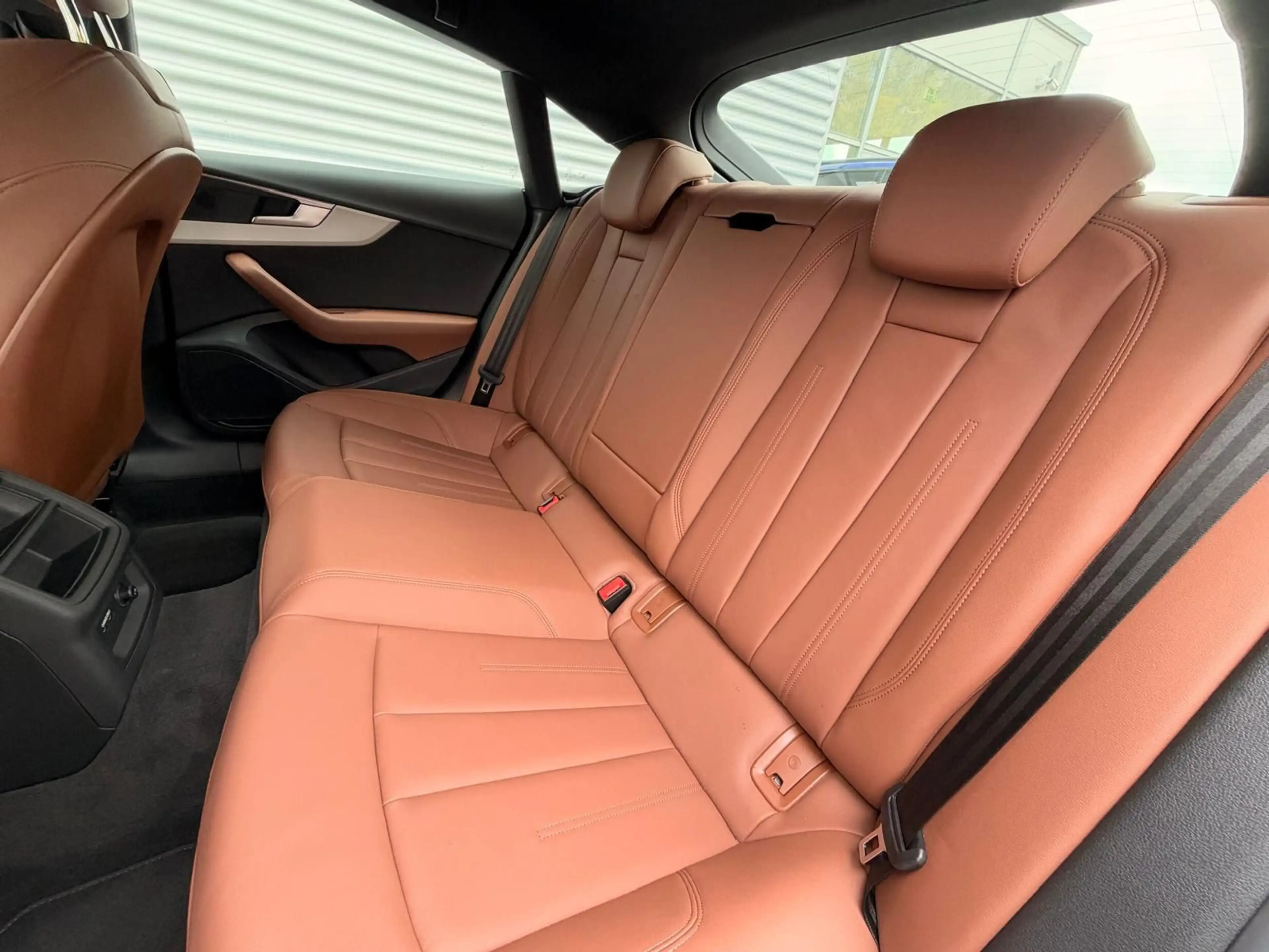 Audi A5 35 TFSI+AHK+STANDHEIZUN+SPORTSITZE+ — photo 15