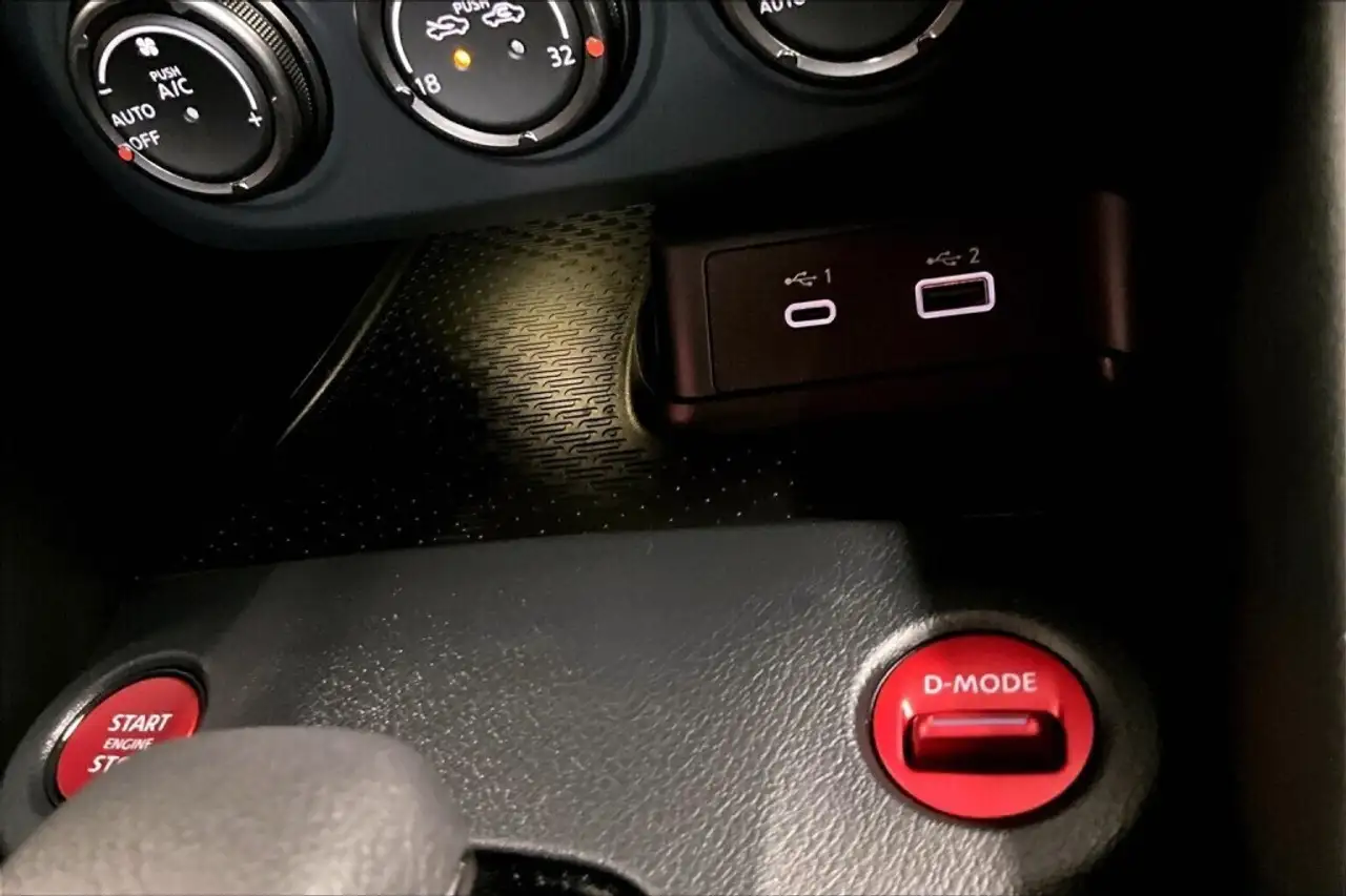Nissan Z снимка Nissan Z