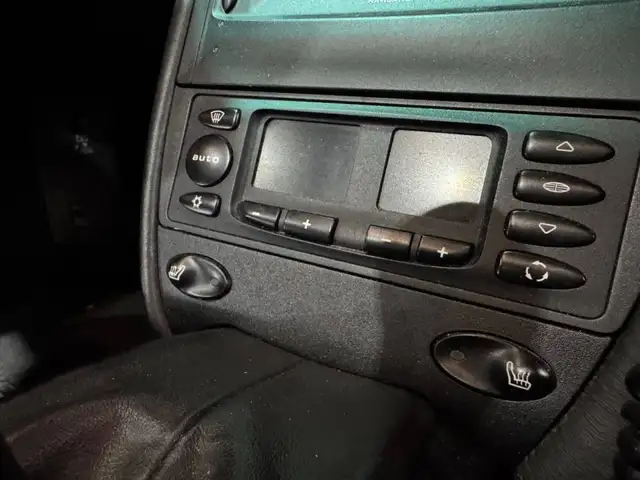 Porsche 996 view 14