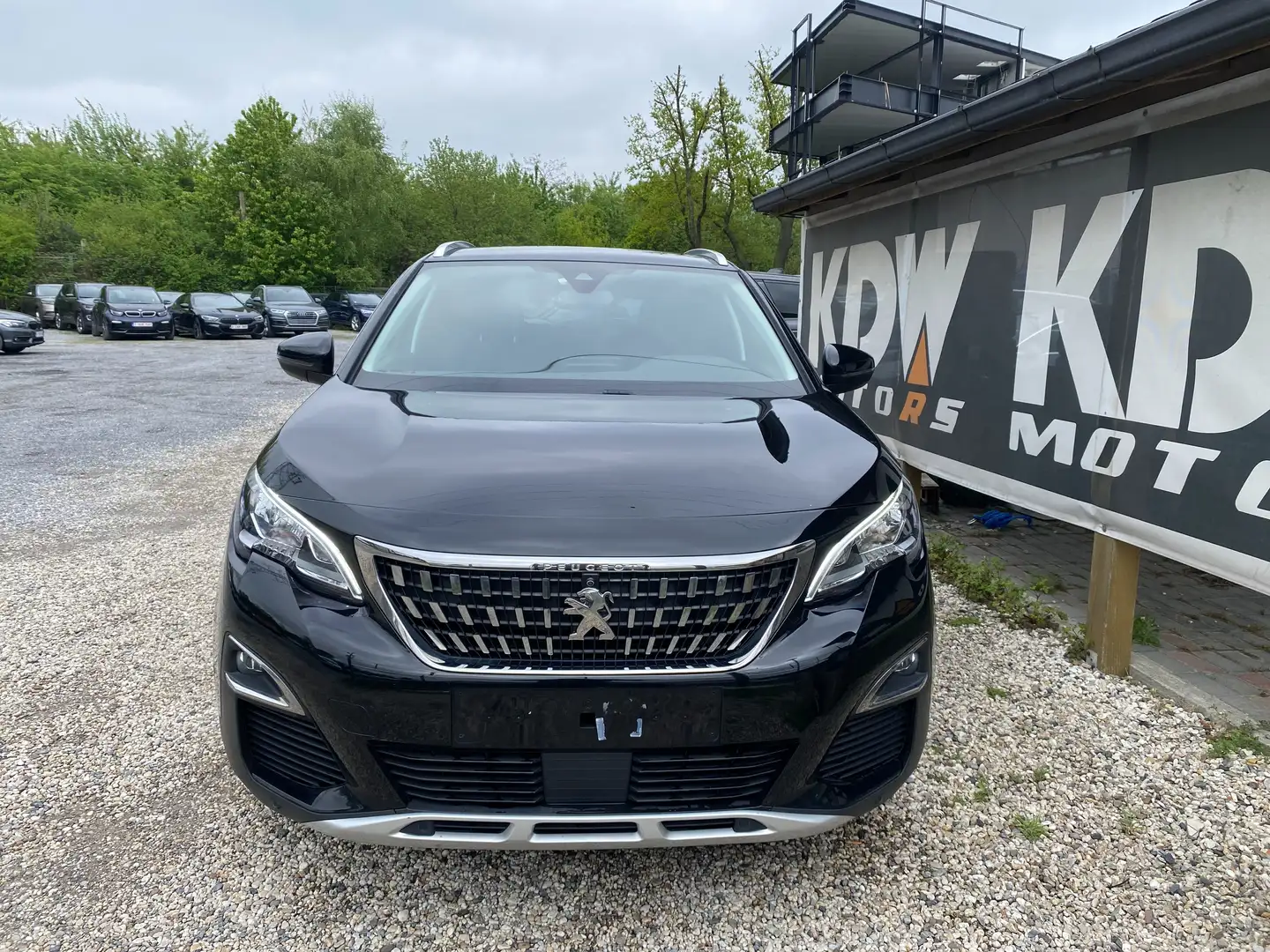 Peugeot 3008 1.2 PureTech Allure (EU6.2) Schwarz - 2