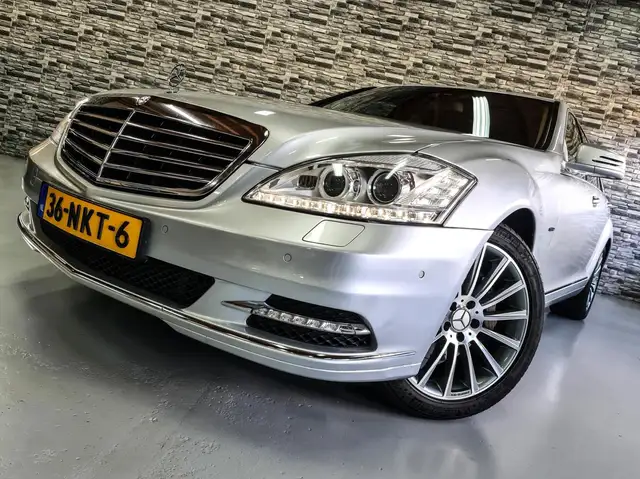 Mercedes-Benz S 400 HYBRID Prestige *Night vision*Camera*!