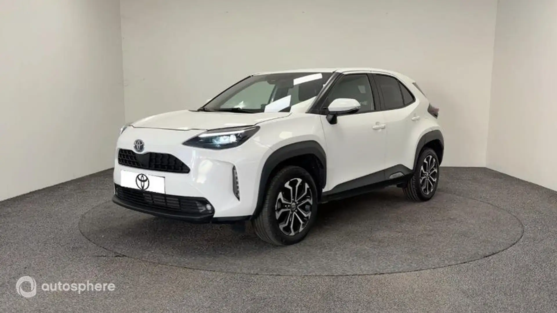 Toyota Yaris Cross 116h Design AWD-i MY22 - 1