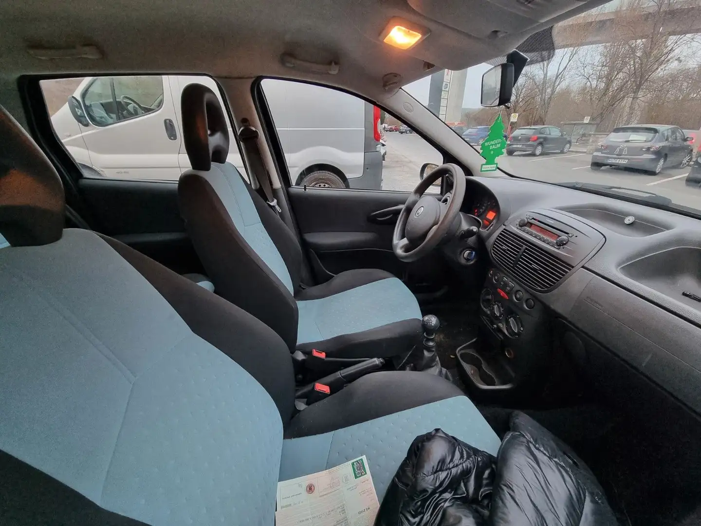 Fiat Punto 1.2 Klima Zv el.Fh Eu4 Schwarz - 2