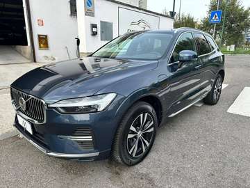 2.0 t6 recharge phev obc 3,7kW Core awd - AUT/NAV/CAMERA/TETTO/PDC/GOOGLE