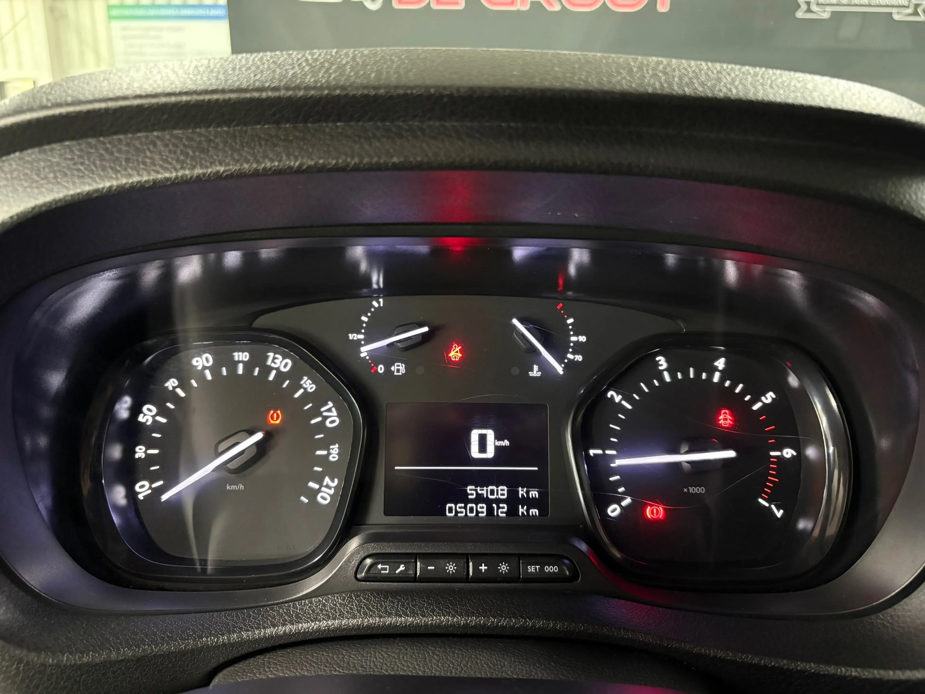 Peugeot Expert 1.5 BlueHDI 100 Standard Premium/ NL auto/ Eerste — photo 12