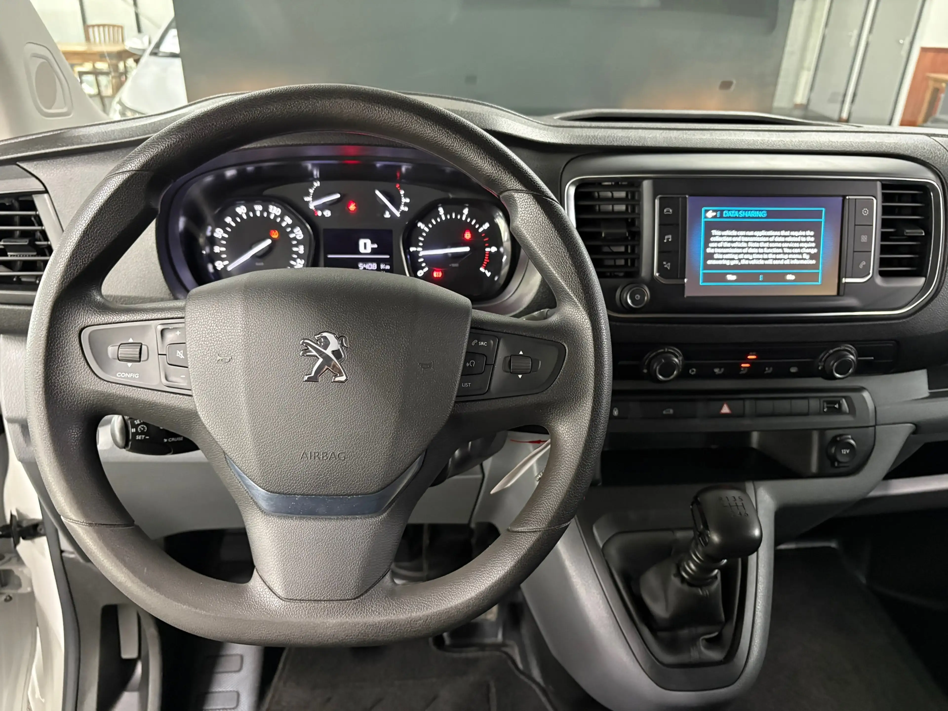 Peugeot Expert 1.5 BlueHDI 100 Standard Premium/ NL auto/ Eerste — photo 10