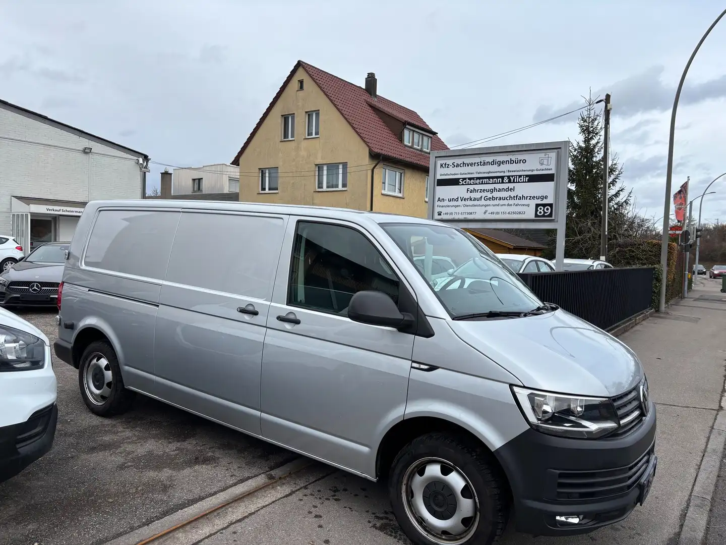 Volkswagen T6 Transporter Kasten EcoProfi 3400 lang Autom Grau - 1