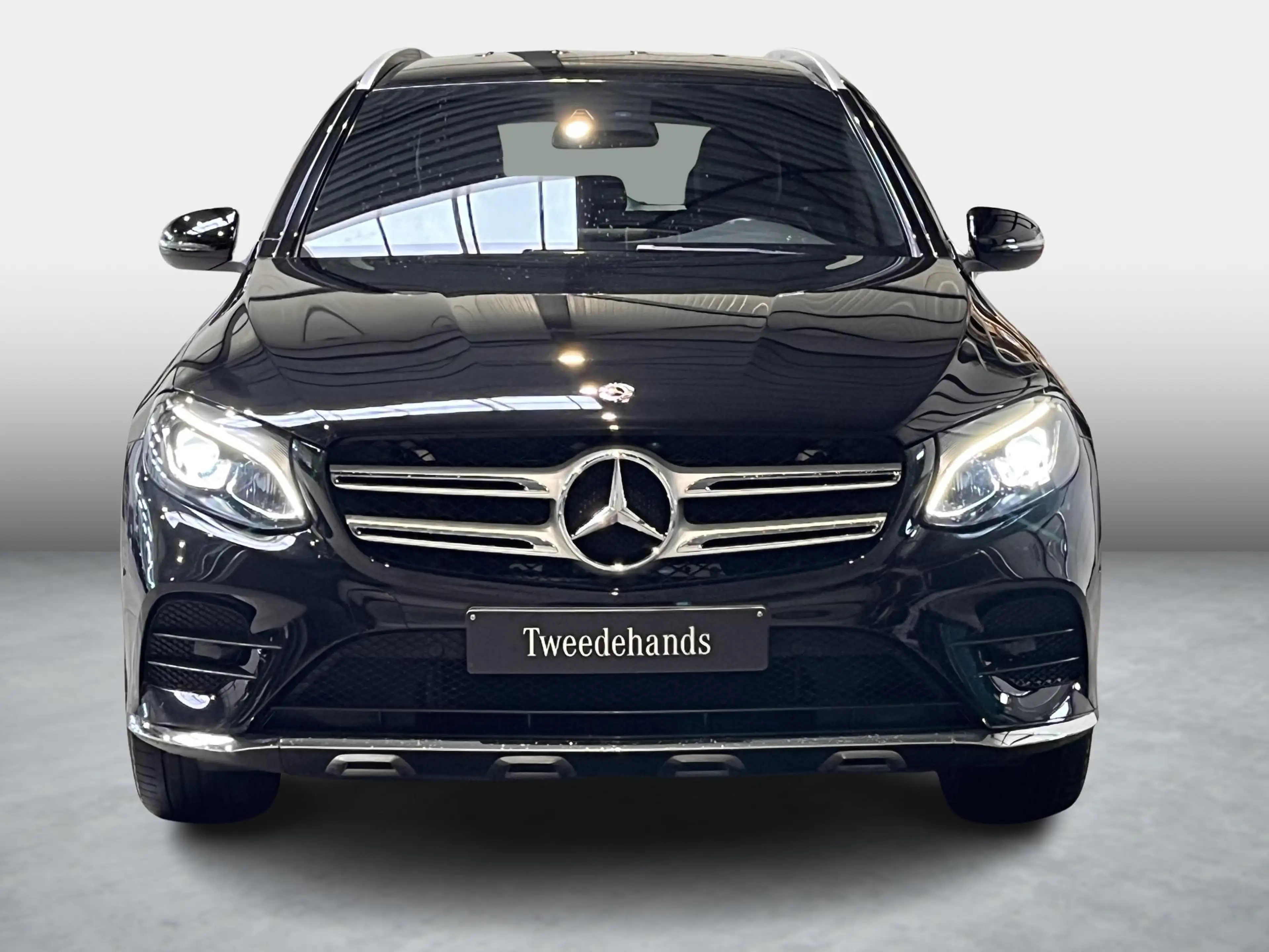 Mercedes-Benz GLC 220 d 125kW 4MATIC AMG — photo 2