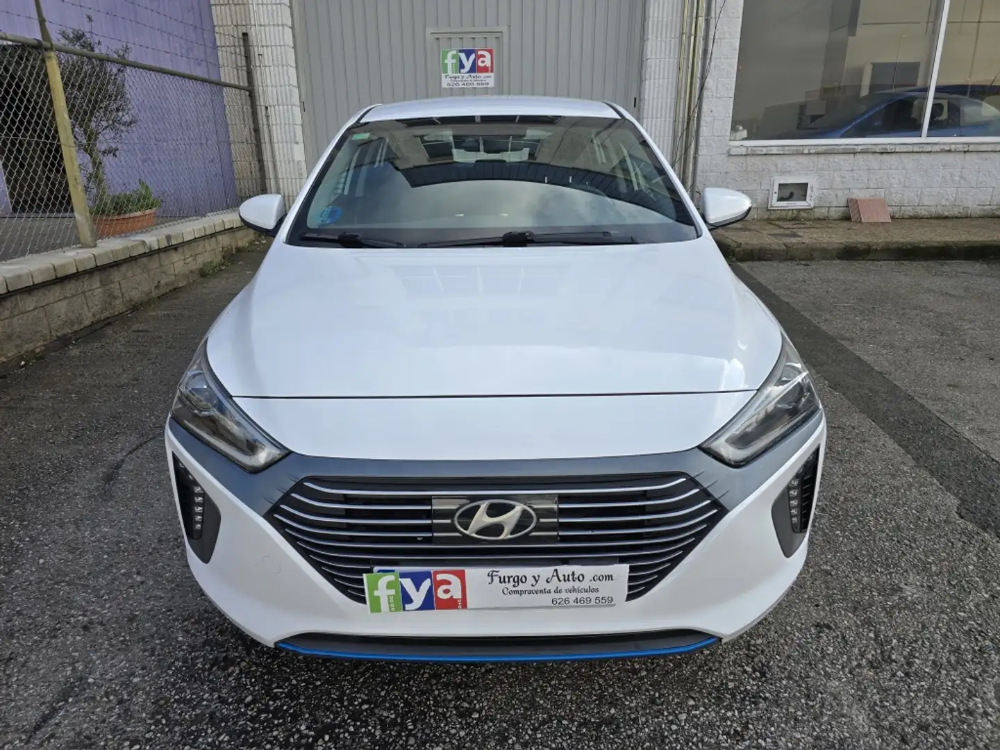 Hyundai IONIQ HEV 1.6 GDI Tecno Білий - 2