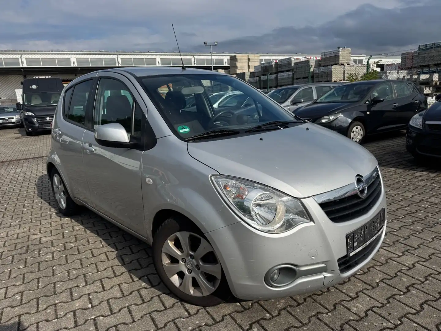 Opel Agila B Edition Grau - 1
