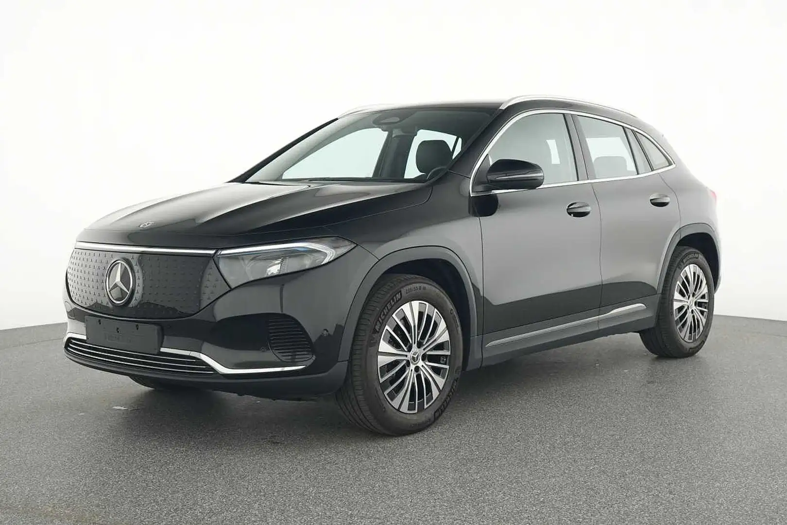 Mercedes-Benz EQA 250 + SUV Zwart - 1