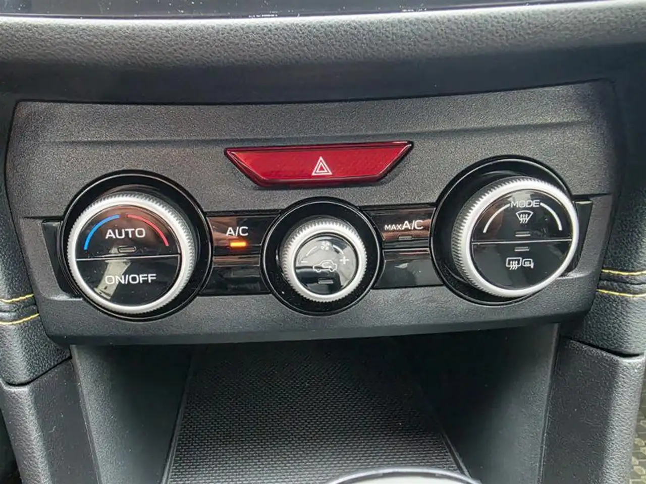 Subaru Crosstrek снимка Subaru Crosstrek