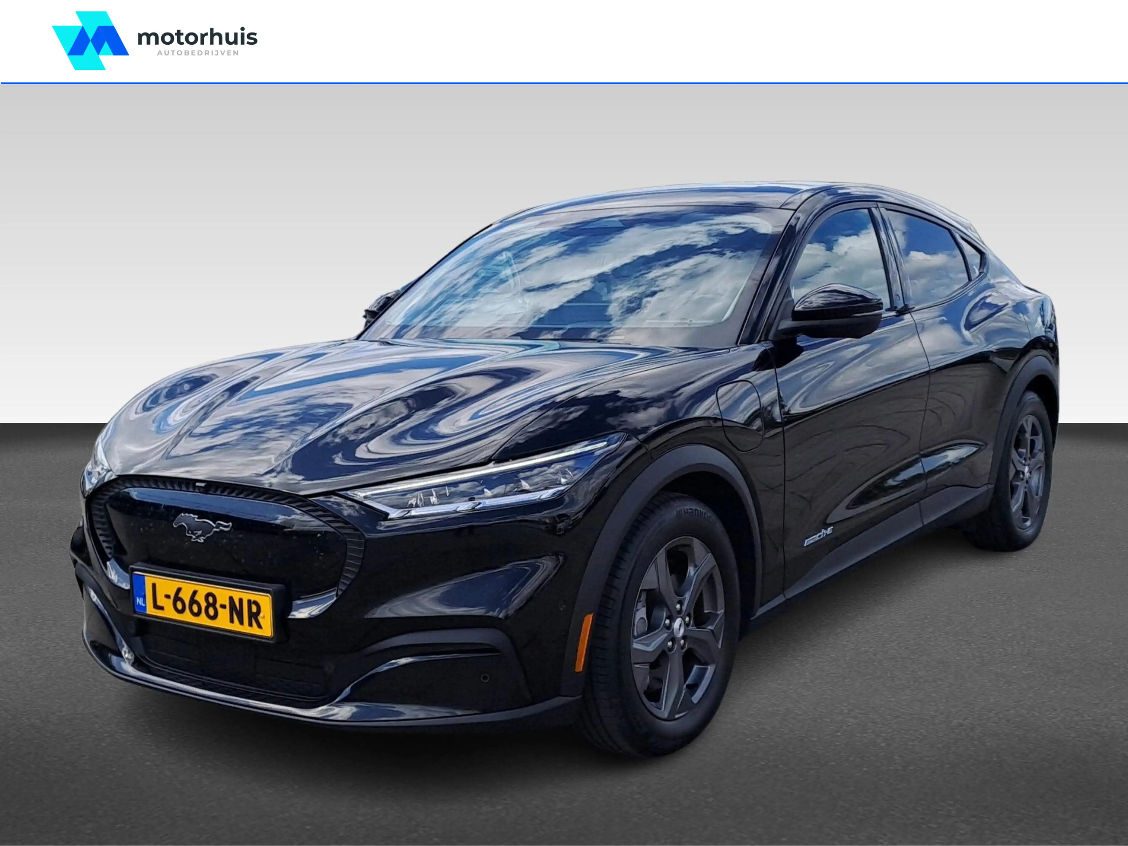 Ford Mustang Mach-E RWD 75 kWh SoH 96% | Achteruitrijcamera | Bluetoot