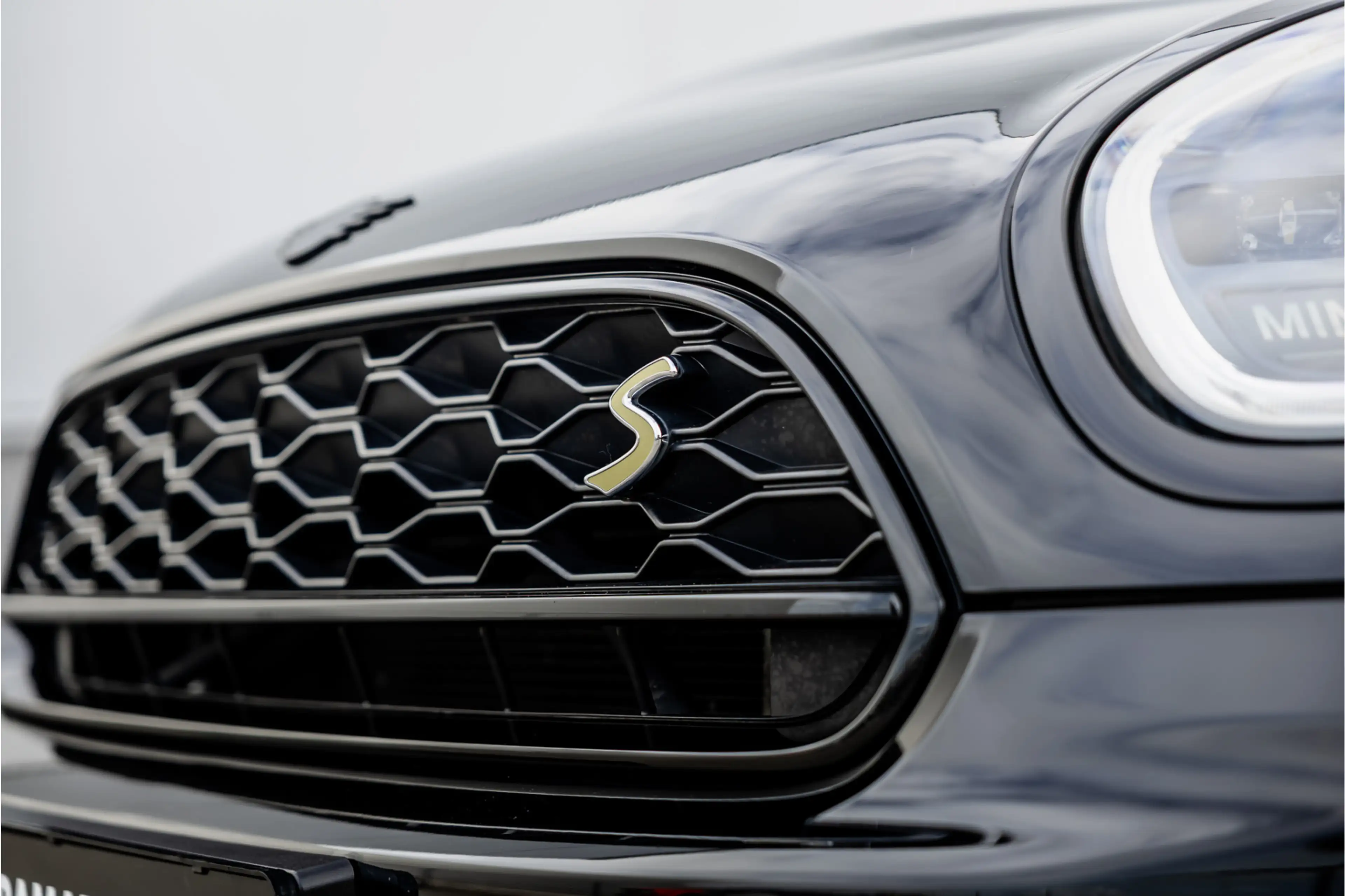 MINI Cooper SE Countryman 1.5 ALL4 Leder / Camera / 18 inch / Carplay — photo 29