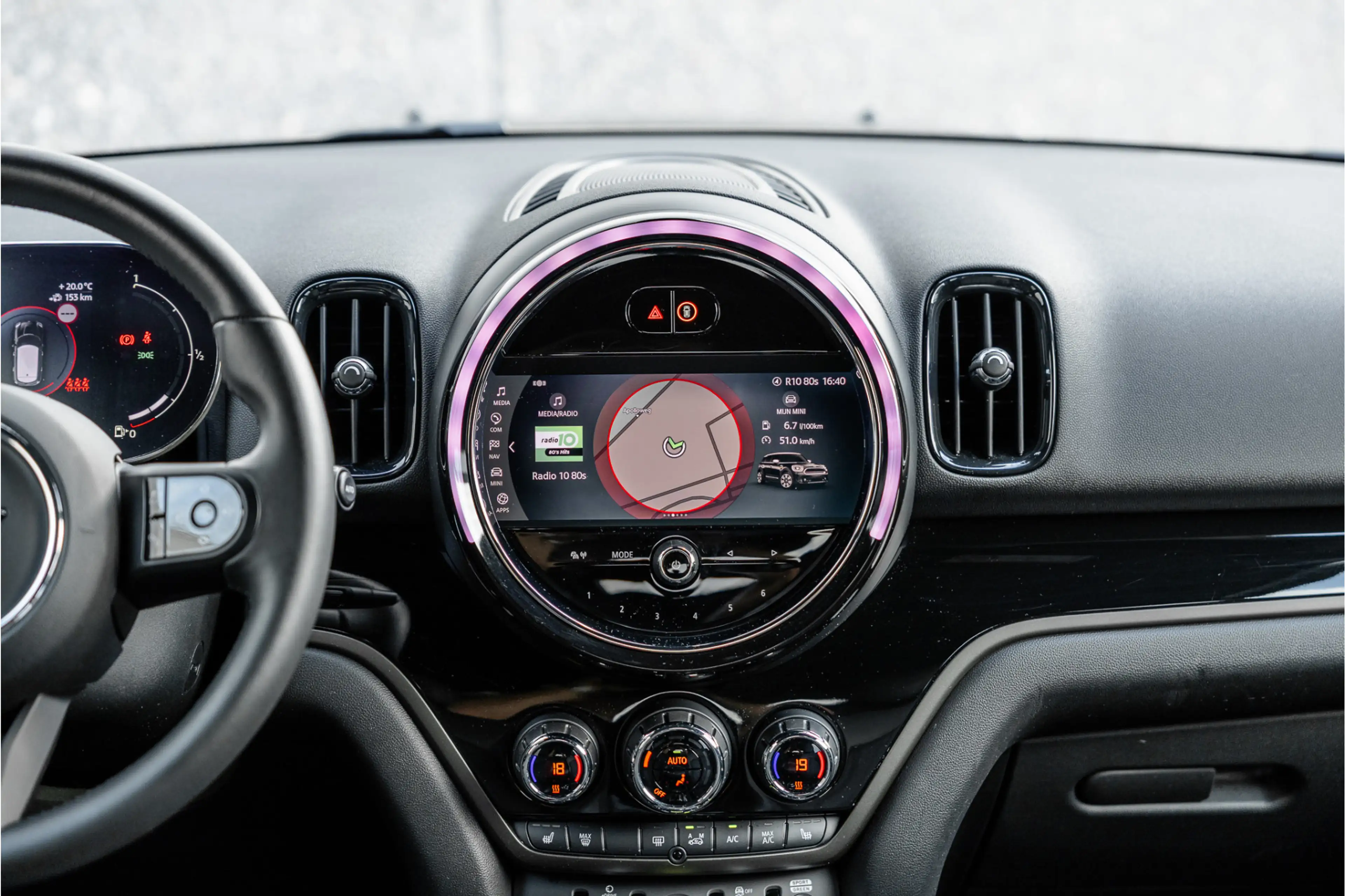 MINI Cooper SE Countryman 1.5 ALL4 Leder / Camera / 18 inch / Carplay — photo 14