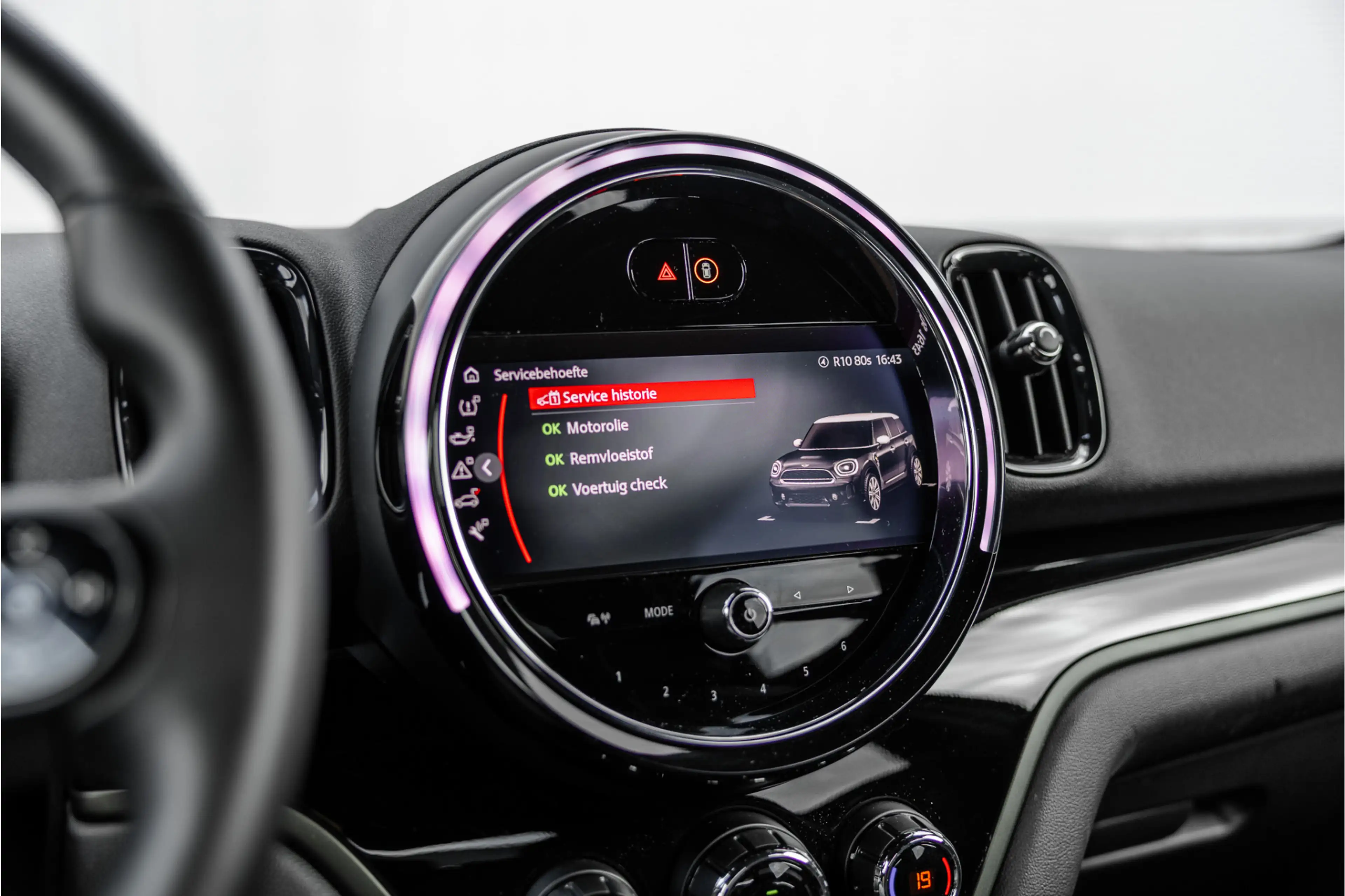 MINI Cooper SE Countryman 1.5 ALL4 Leder / Camera / 18 inch / Carplay — photo 21
