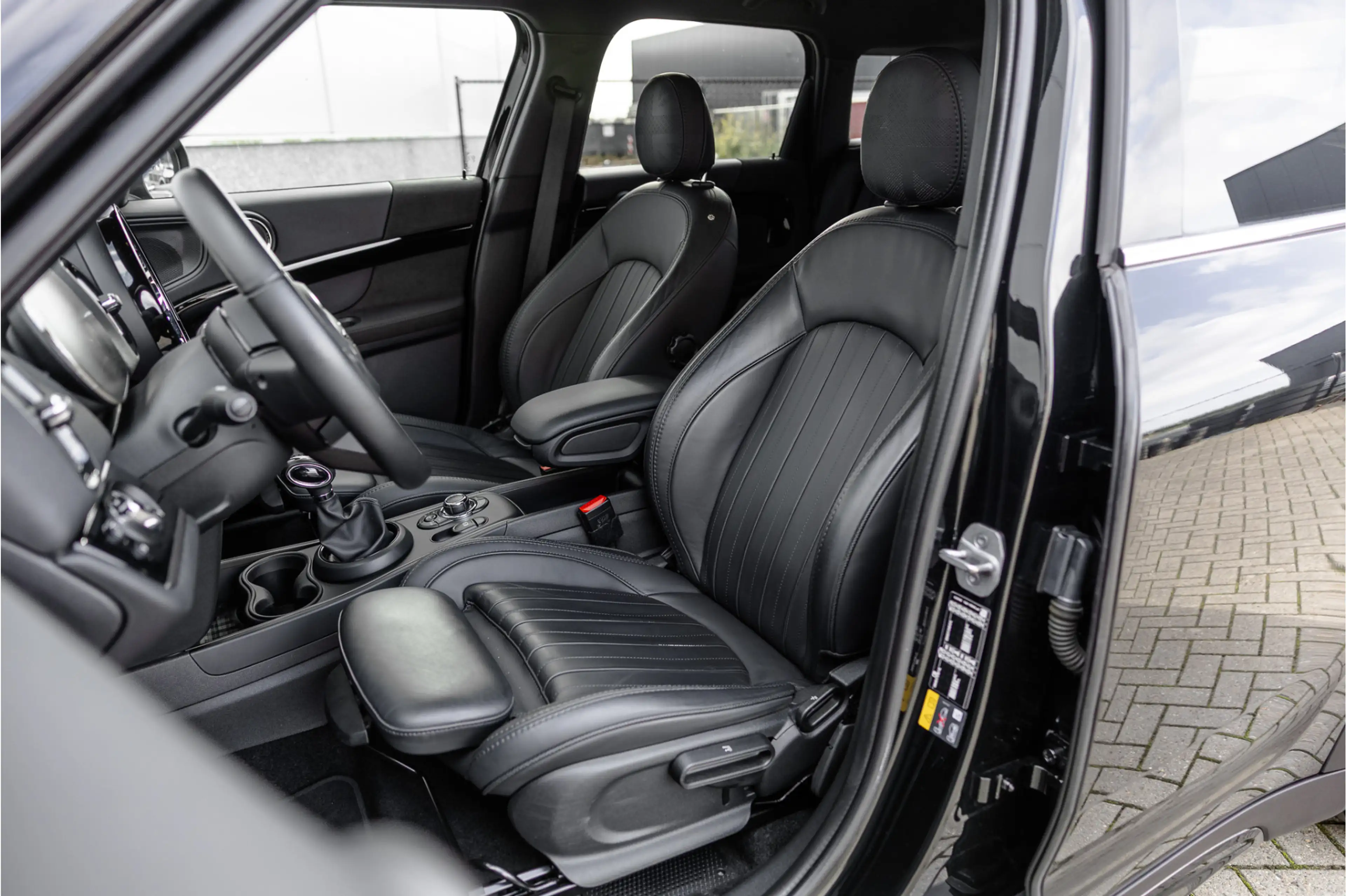 MINI Cooper SE Countryman 1.5 ALL4 Leder / Camera / 18 inch / Carplay — photo 8