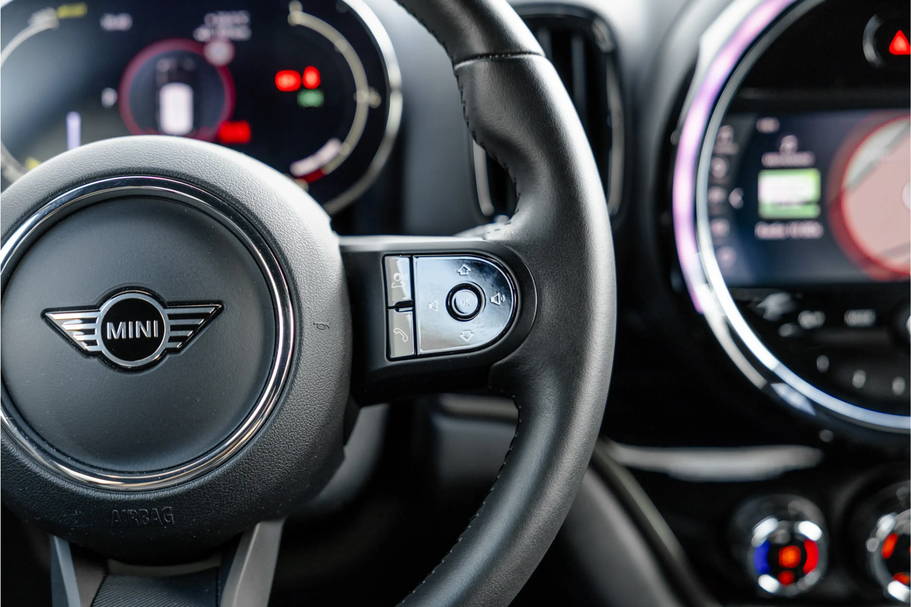 MINI Cooper SE Countryman 1.5 ALL4 Leder / Camera / 18 inch / Carplay — photo 50