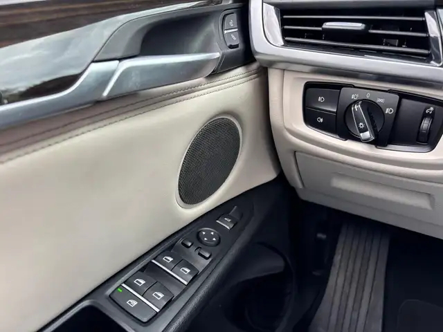 BMW X6 view 15