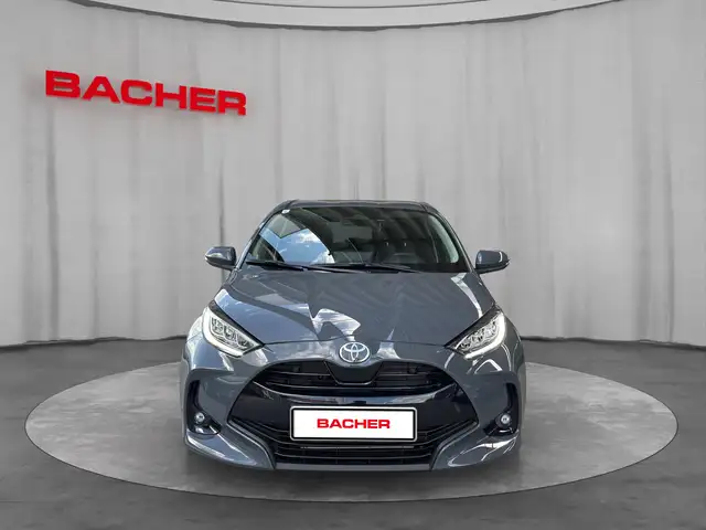 Toyota Yaris view 8