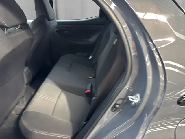 Toyota Yaris view 15