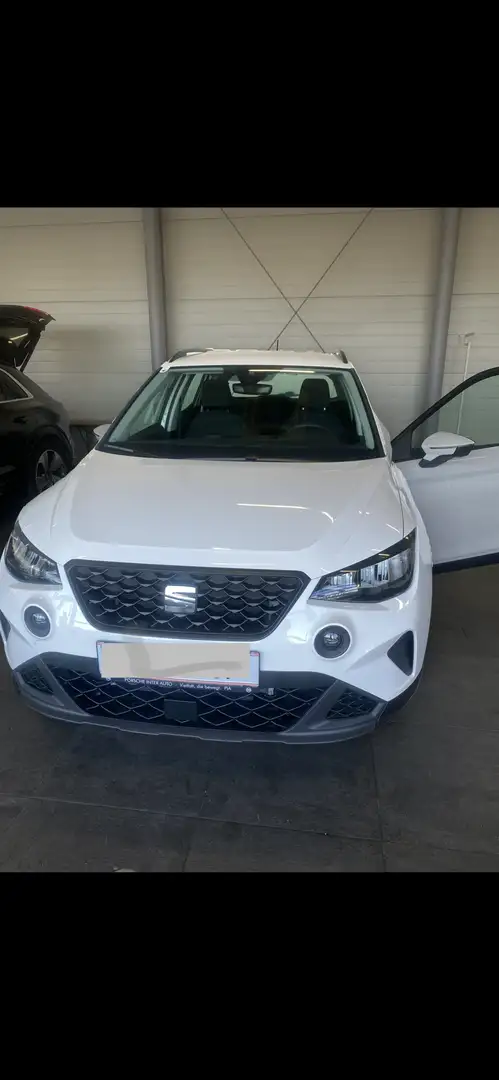 SEAT Arona Arona 1,0 Eco TSI Reference Reference Weiß - 1