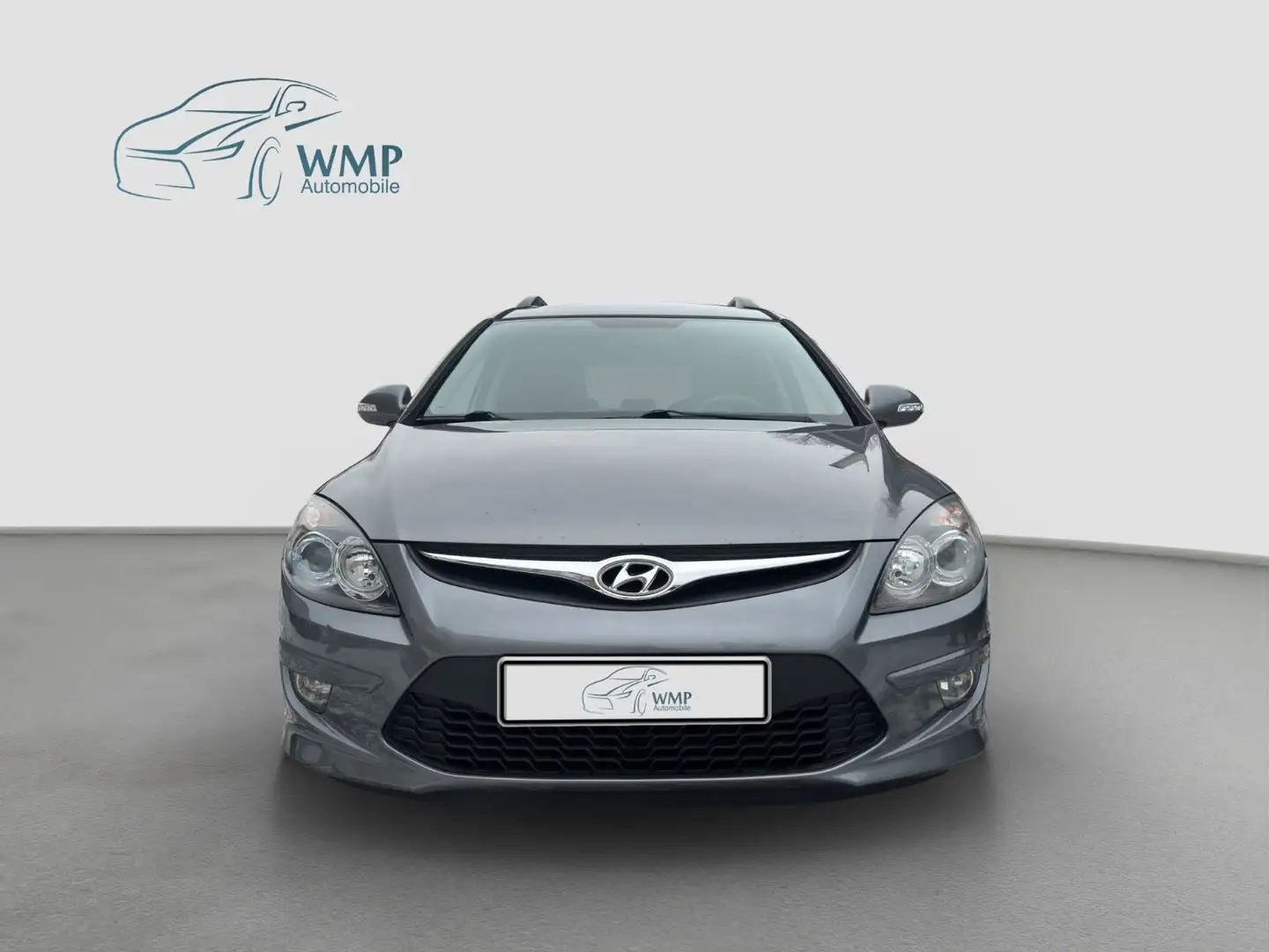 Hyundai i30 cw Comfort/Anhängerk./Klima/PDC/ Grau - 2