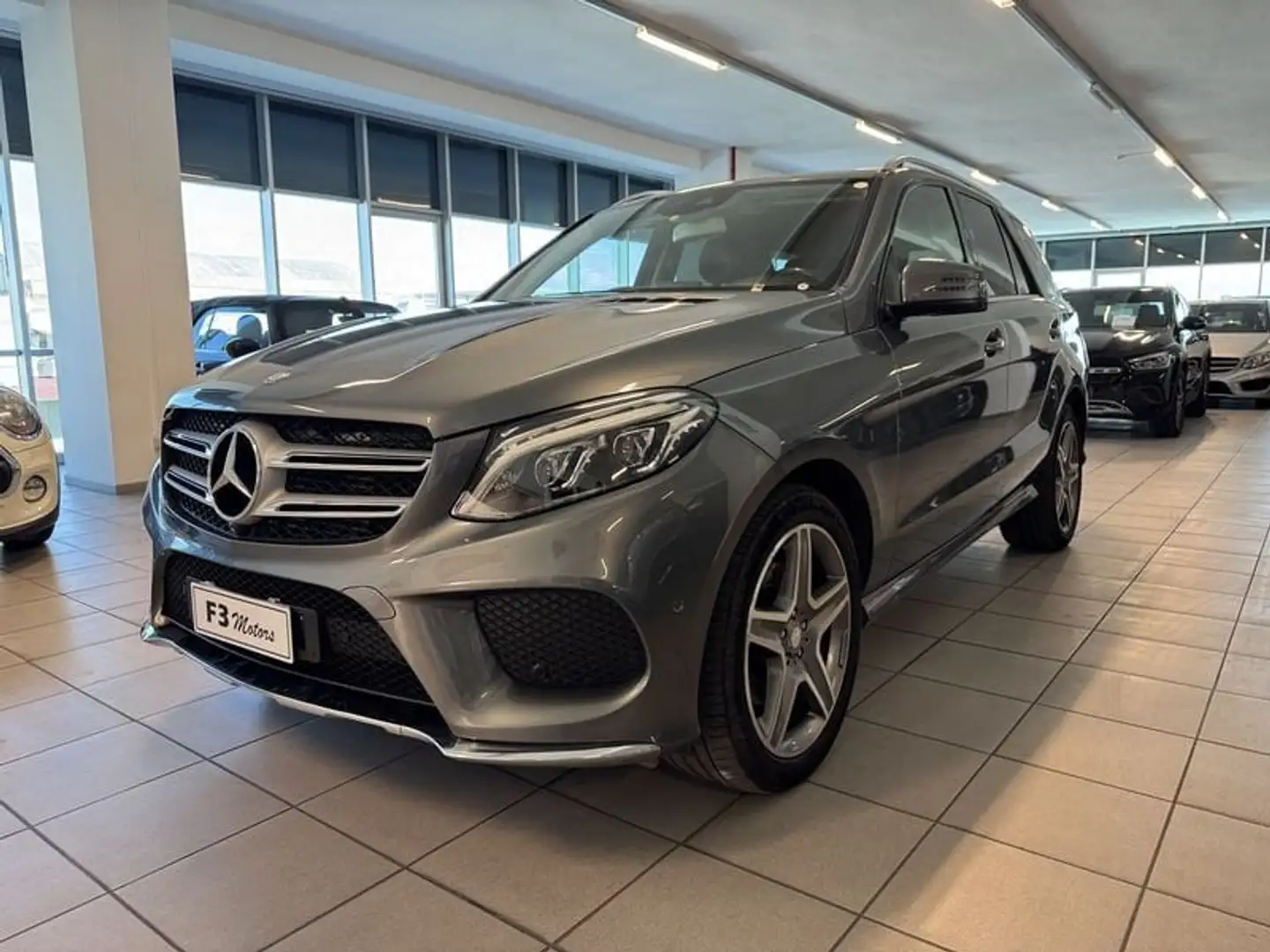 Mercedes-Benz GLE 250 GLE 250 d 4Matic Premium Gri - 1