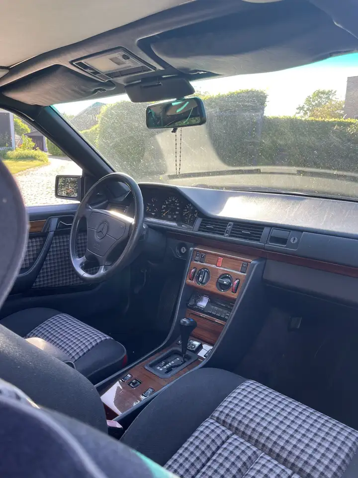 Mercedes-Benz CE 230 sportline oldtimer, foto 4