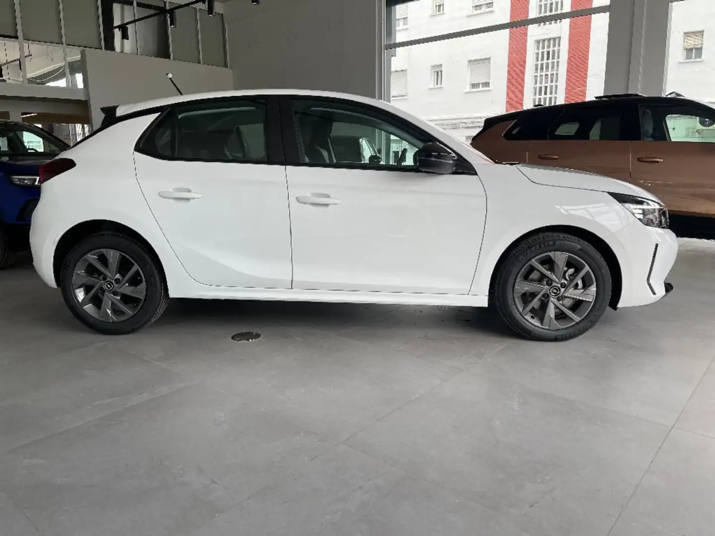 Opel Corsa 1.2T XHL S/S Edition 100 - 2