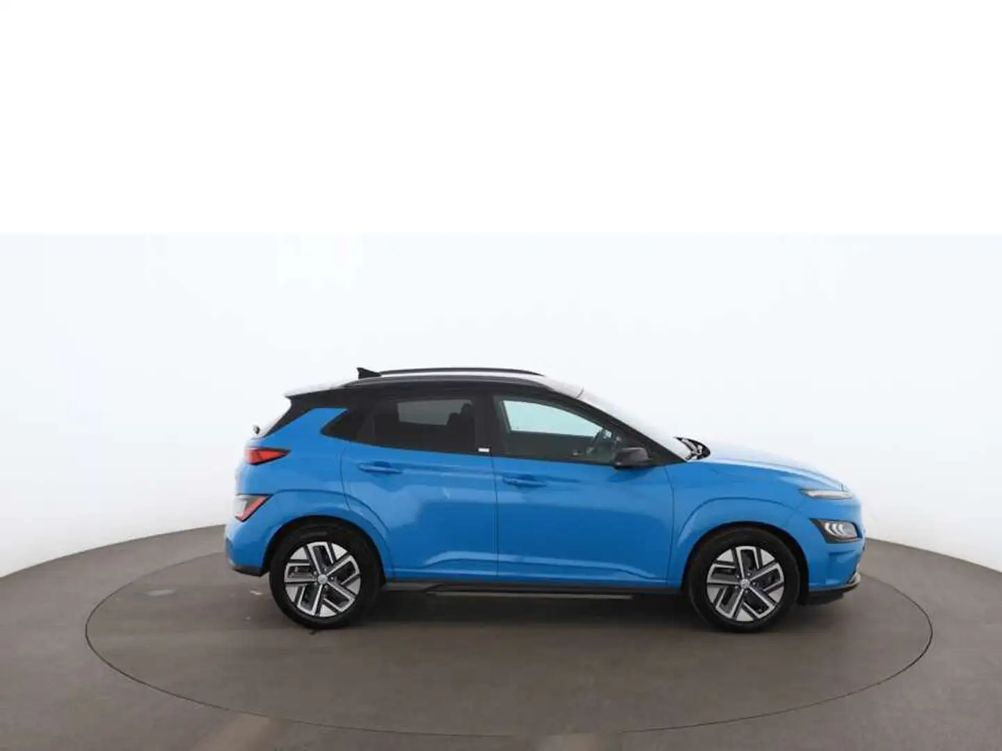Hyundai KONA Elektro Trend 64kWh Aut LED RADAR SITZHZG Blau - 2