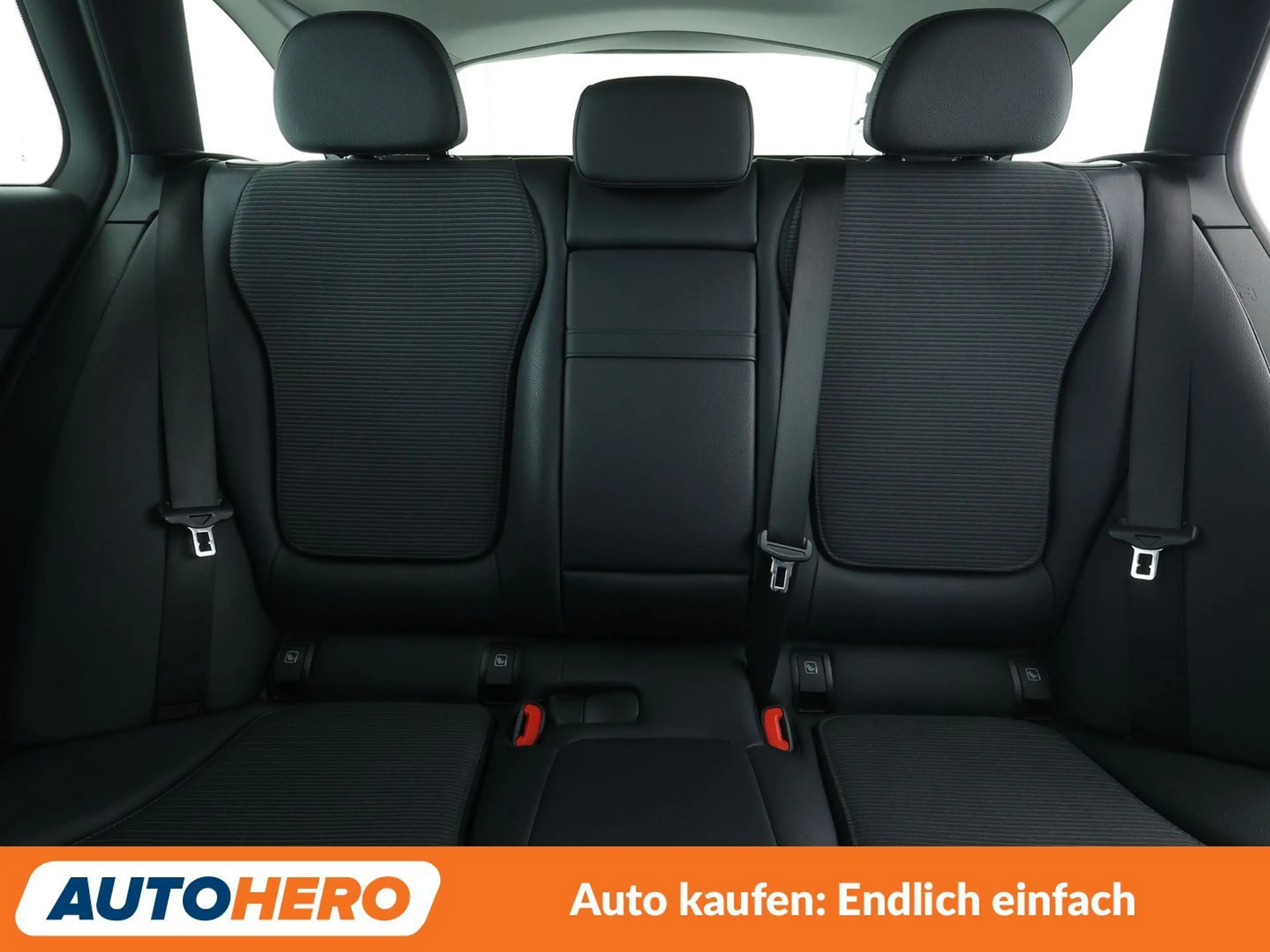 Mercedes-Benz C 220 C 220 d T Avantgarde Aut.*NAVI*LED*TEMPO*CAM*SHZ* — photo 15