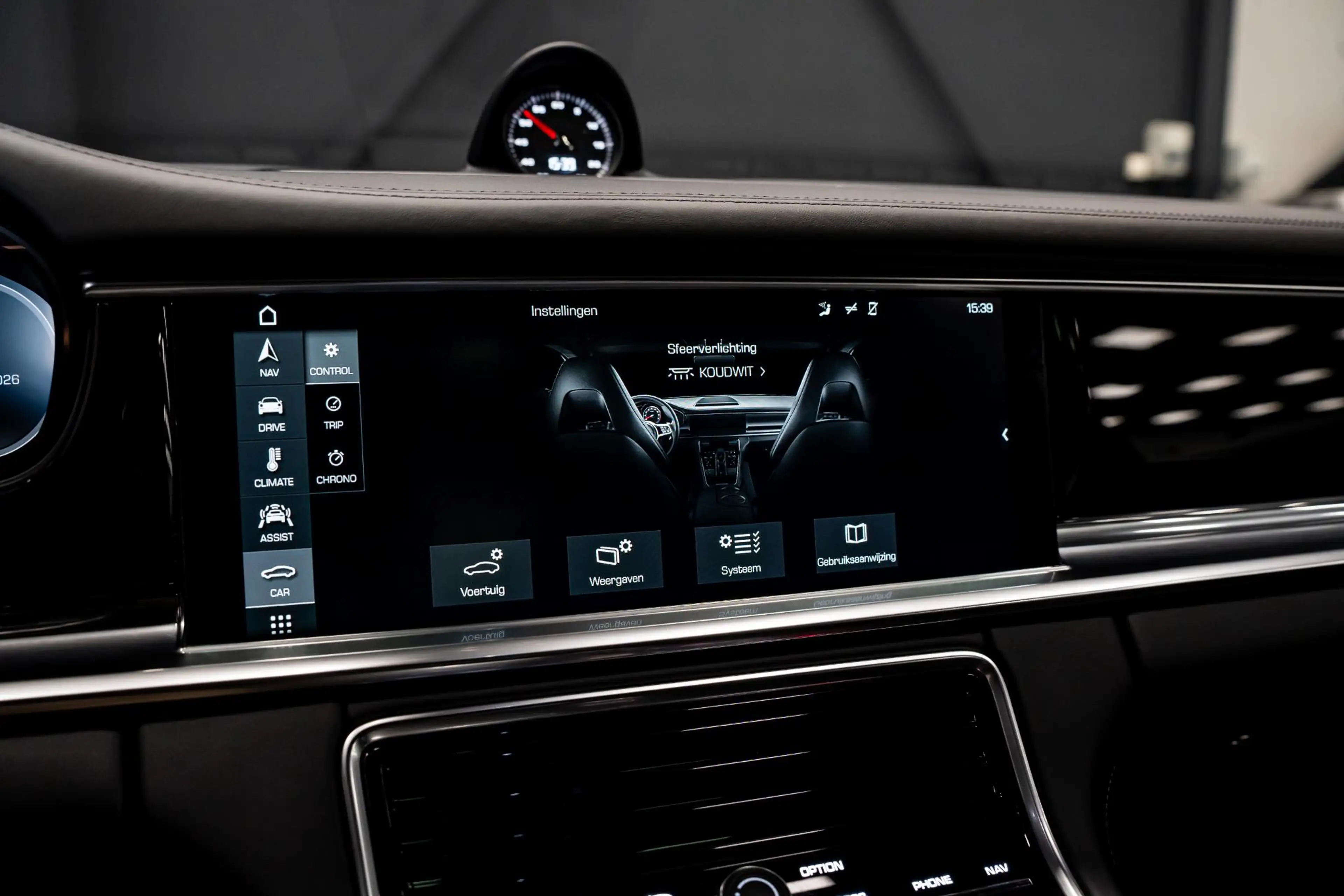 Porsche Panamera 4S 4.0 Diesel V8 *BOSE / Panorama / 18-wegs Stoele — photo 44
