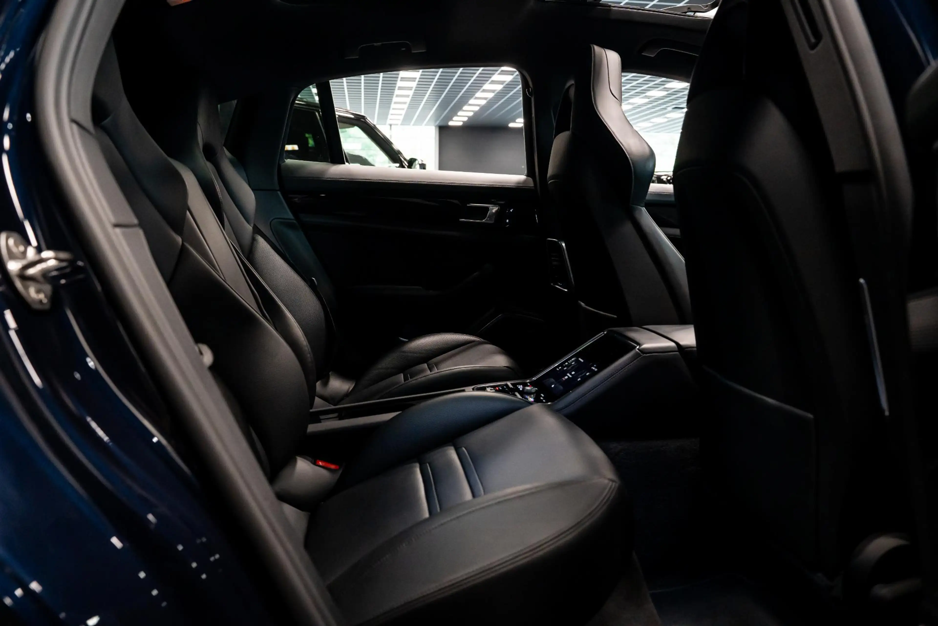 Porsche Panamera 4S 4.0 Diesel V8 *BOSE / Panorama / 18-wegs Stoele — photo 22