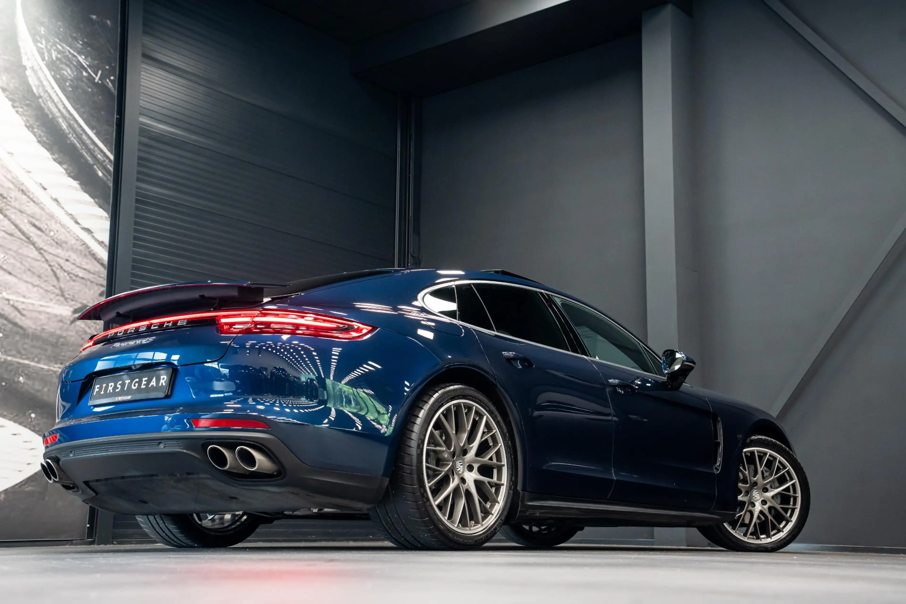 Porsche Panamera 4S 4.0 Diesel V8 *BOSE / Panorama / 18-wegs Stoele — photo 35