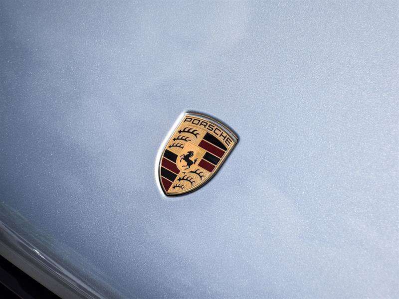 2024 Porsche Macan T Silver thumb 13