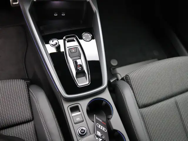 Audi A3 view 14
